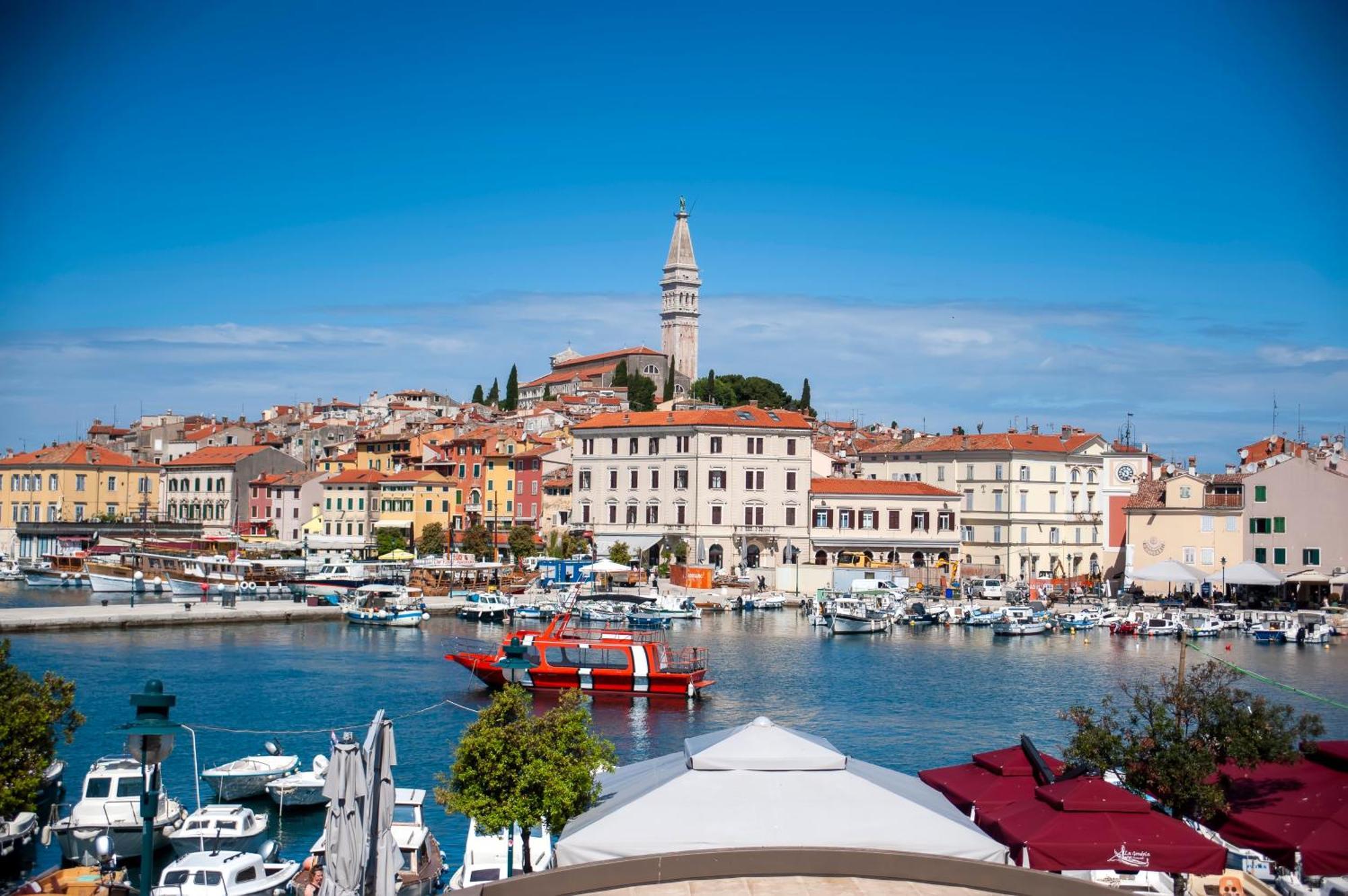 Riva Blu Sea View Apartma *