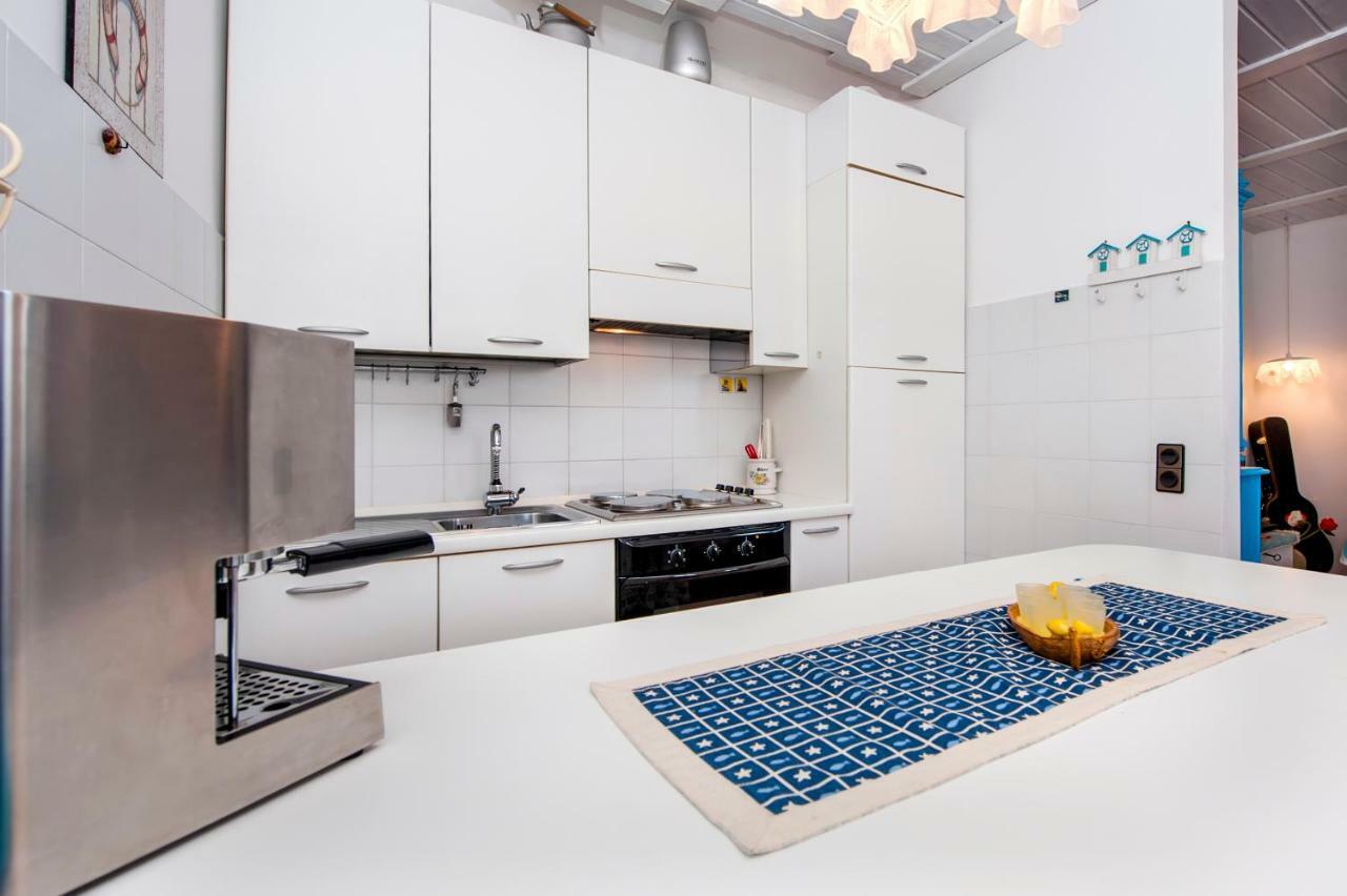 Riva Blu Sea View Apartma *