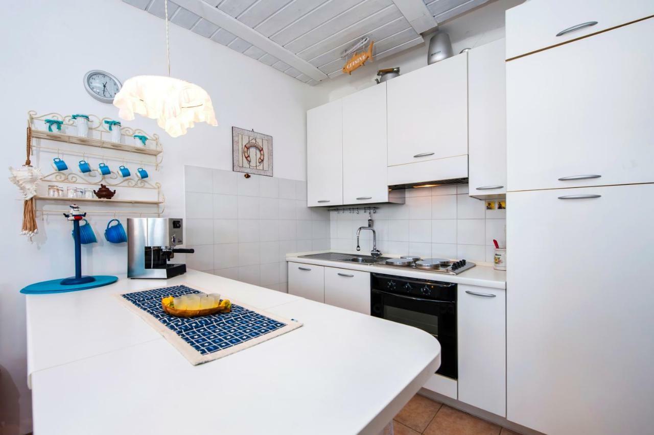 Riva Blu Sea View Apartma *