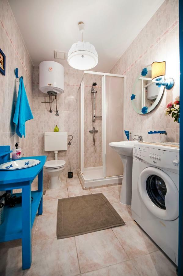 Riva Blu Sea View Apartma *