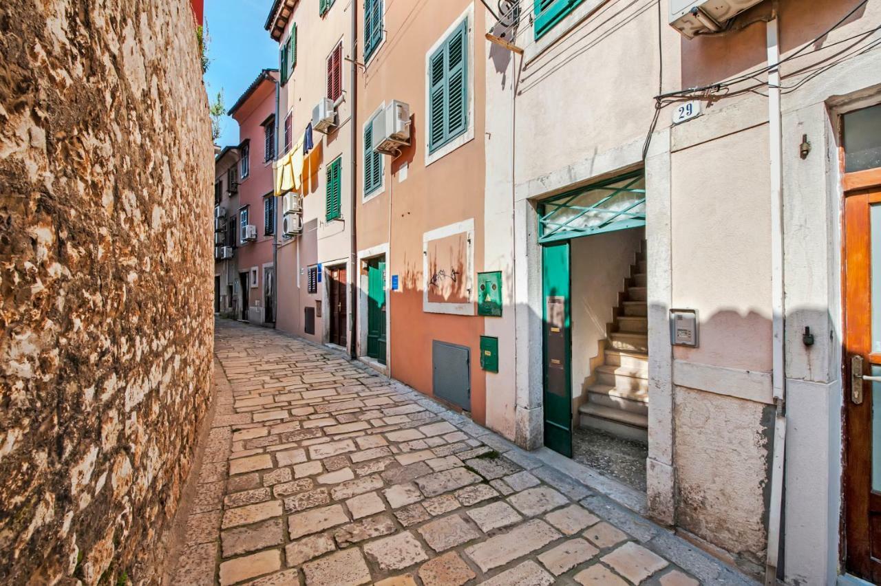 Apartment Riva Blu Sea View